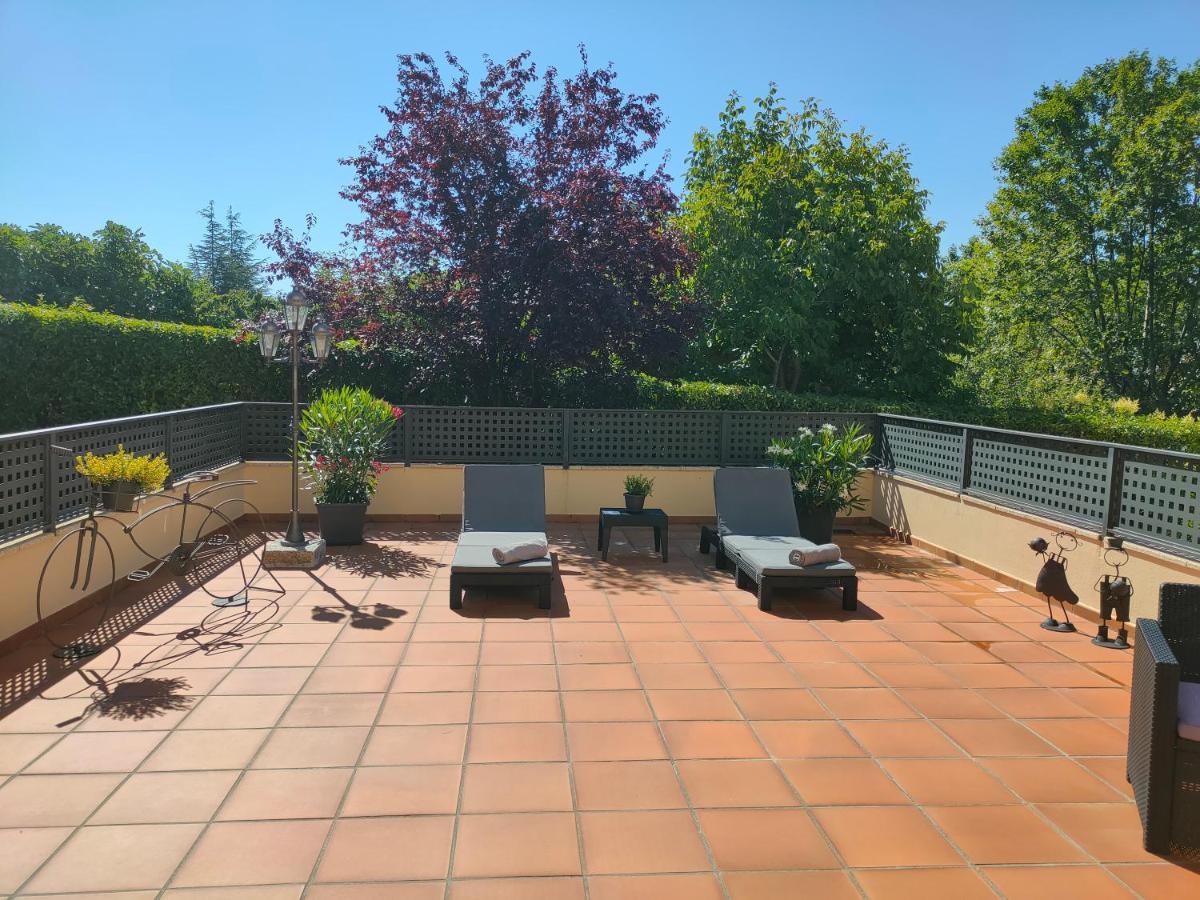 Loft Abantos - 120M2 Mas Terraza Y Jardin Independiente Сан-Лоренсо-де-Ель-Ескоріаль Екстер'єр фото